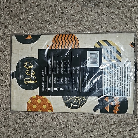 Haunted Halloween Vinyl Tablecloth. NWT. - Picture 2 of 6